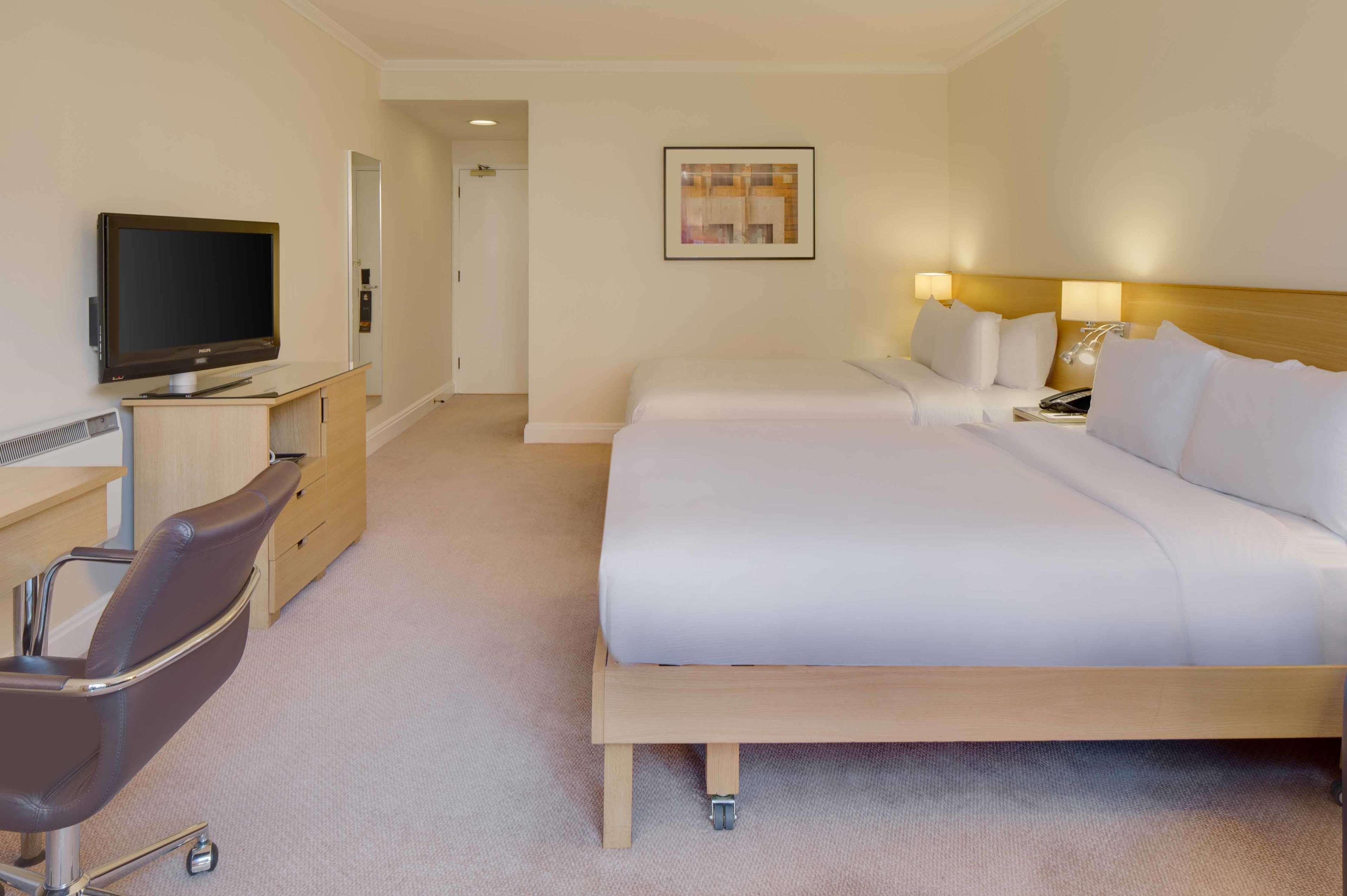 Hilton Northampton Hotel Eksteriør billede