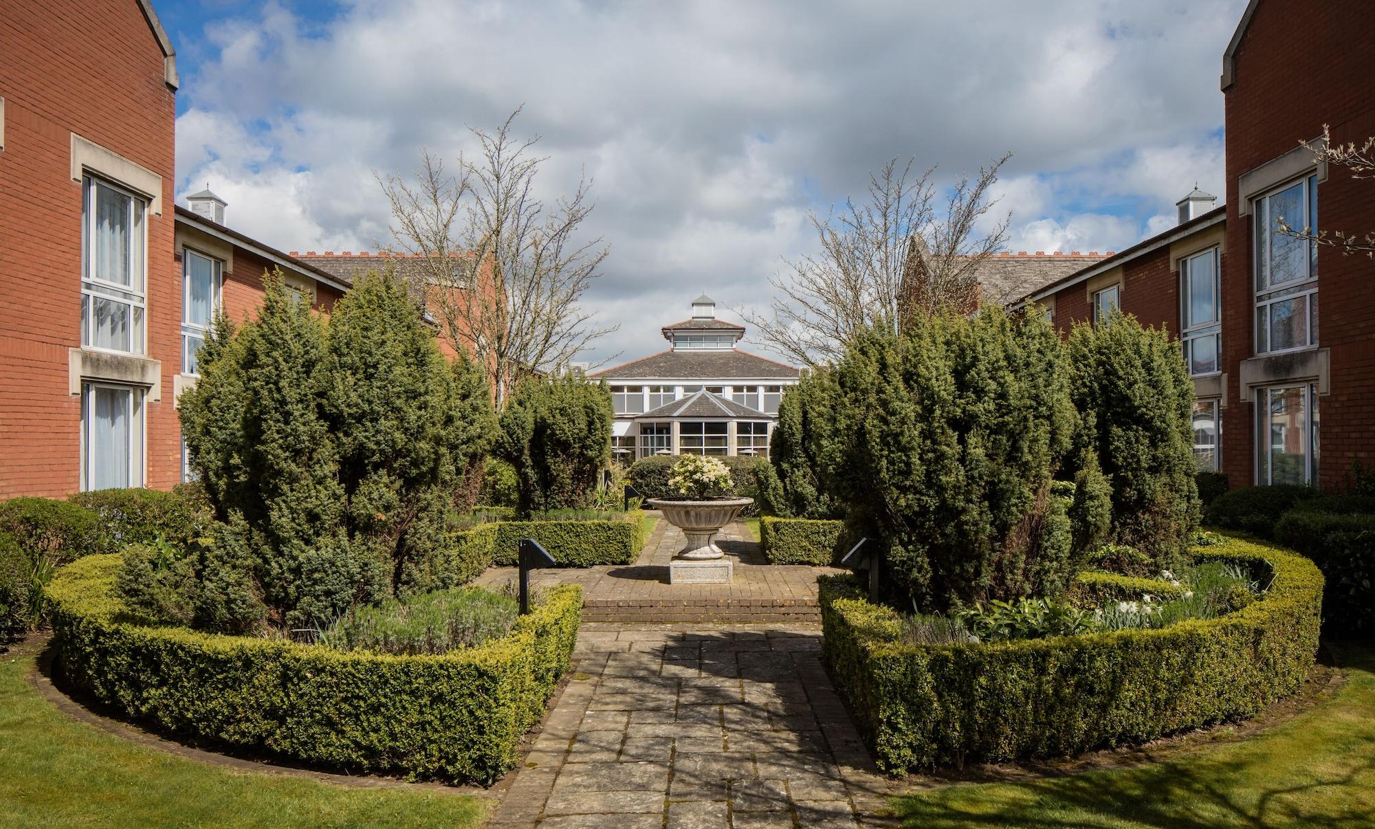 Hilton Northampton Hotel Eksteriør billede