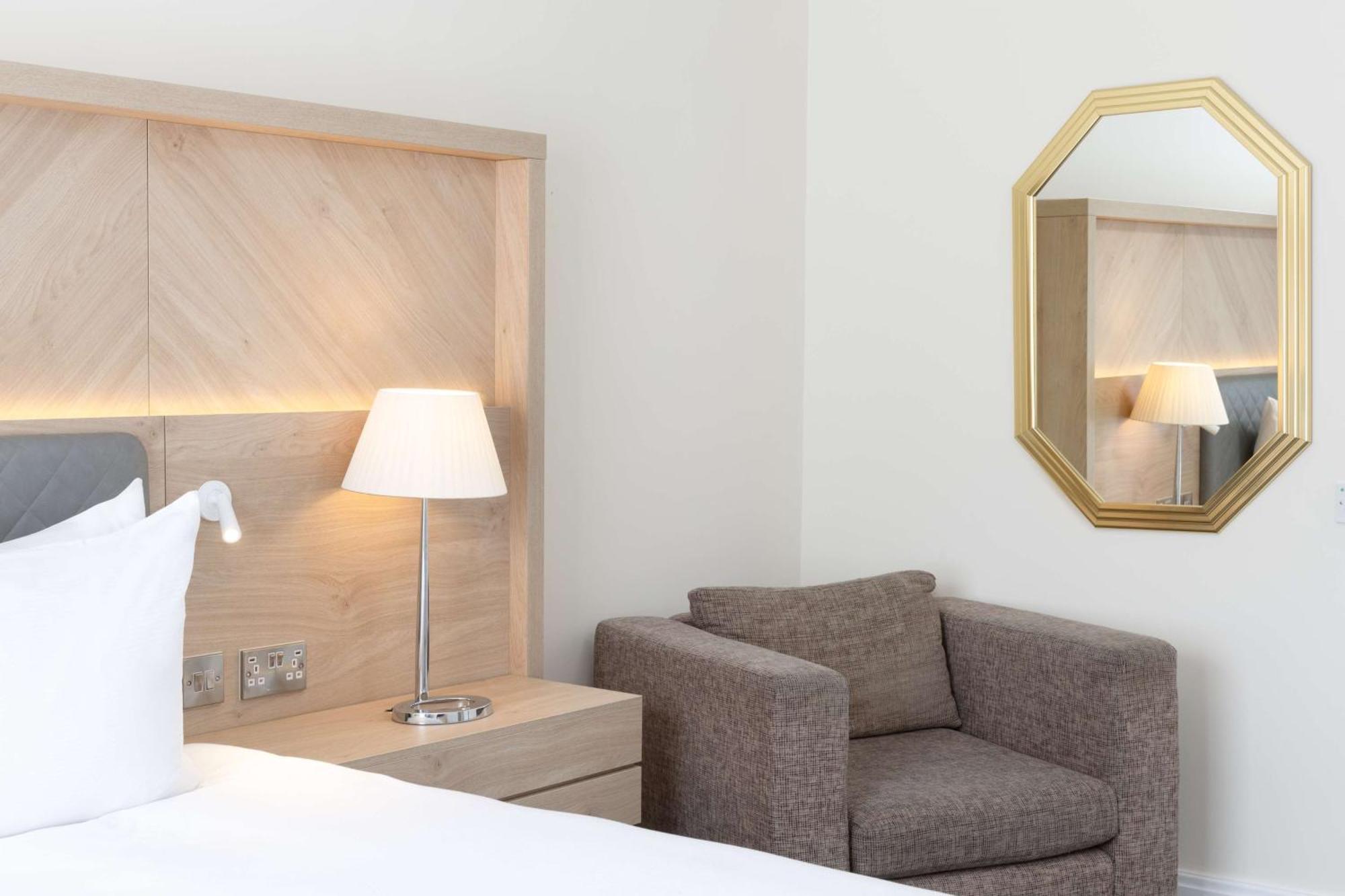 Hilton Northampton Hotel Eksteriør billede