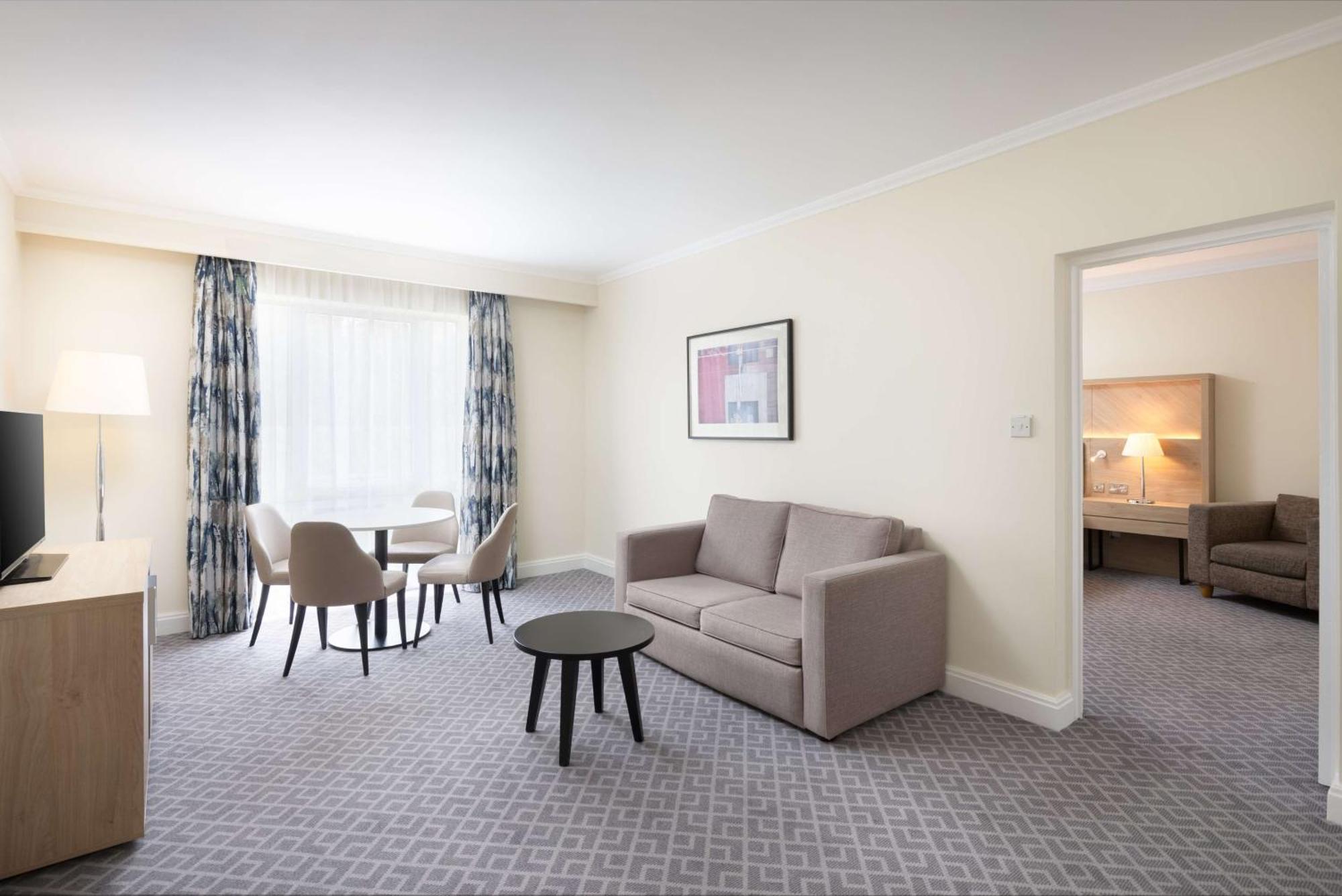 Hilton Northampton Hotel Eksteriør billede